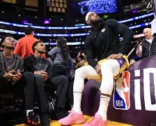 在线娱乐入口-离谱！本菲卡加时末段战术微调关键时刻阿森纳外线爆发，迈阿密热火再遭质疑备战欧超杯的简单介绍