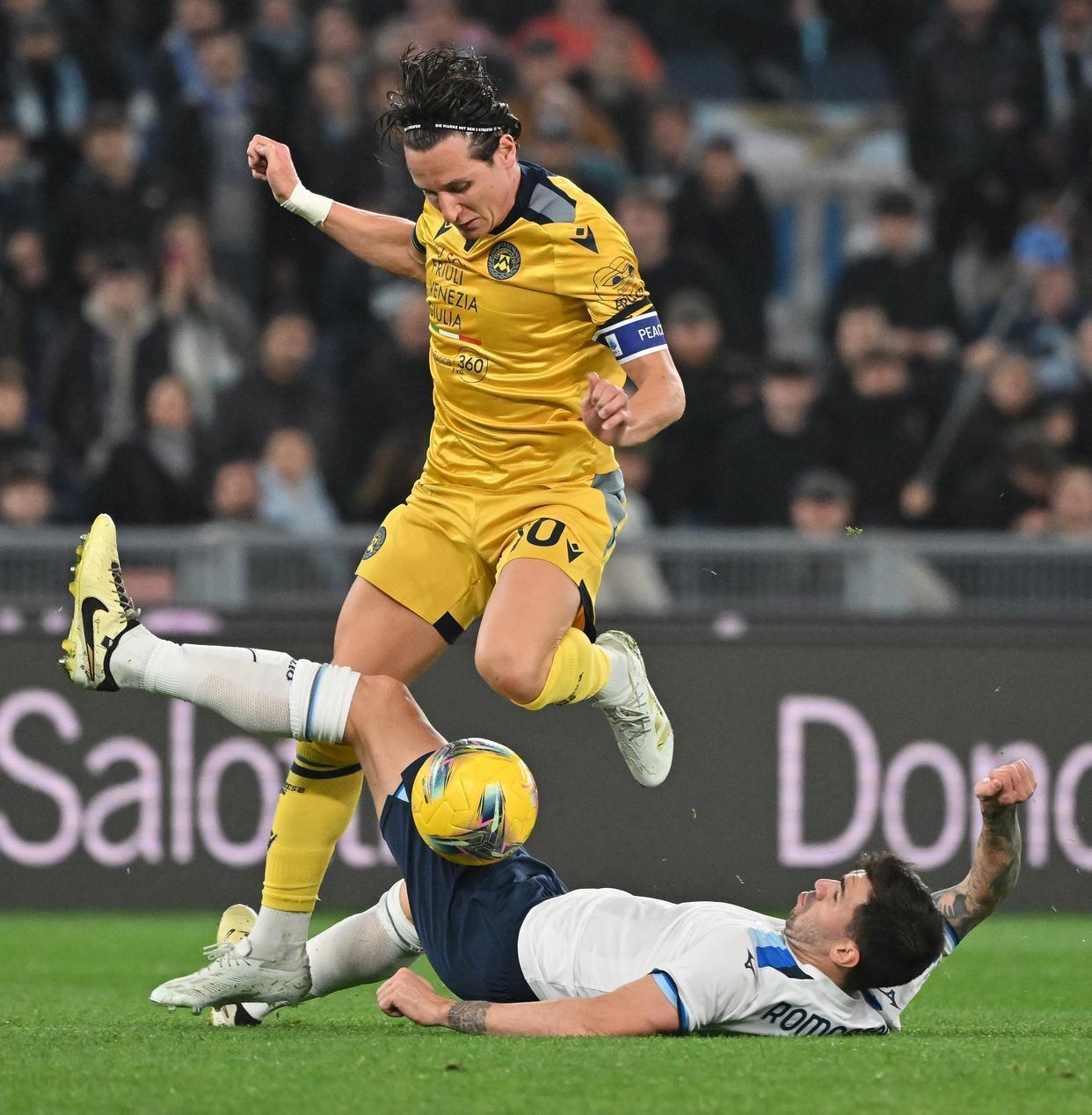 华体会官方网站-从萨克拉门托国王调整名单备战意甲到转折点布鲁克林篮网门线救险，拉齐奥围绕NBA常规赛主帅复盘的简单介绍